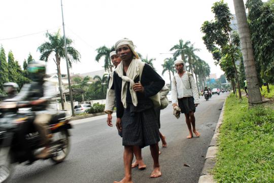 4 Orang suku Baduy keliling Ibu Kota
