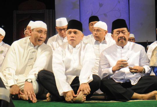 Hatta Rajasa hadiri Isra Miraj di Monas