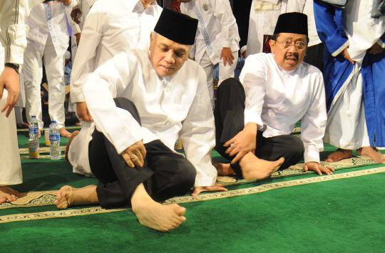Hatta Rajasa hadiri Isra Miraj di Monas