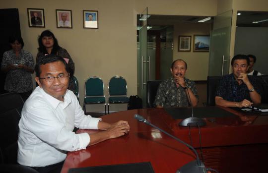 Dahlan Iskan kaji 10 temuan alat pendukung kesehatan untuk BUMN