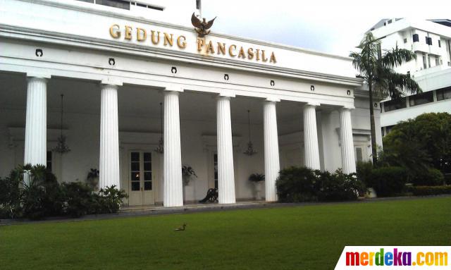 Foto Napak tilas gedung  Volksraad tempat lahirnya 