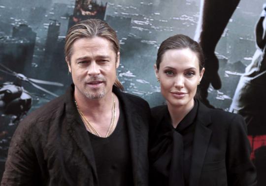 Angelina Jolie usai operasi payudara, dari London ke Paris