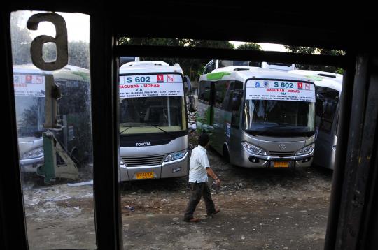 Bus Kopaja S602 Ragunan-Monas besok resmi mengaspal