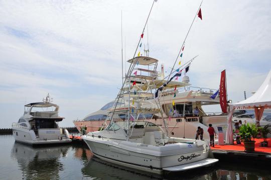 15 Kapal mewah kelas dunia berlabuh di Pelabuhan Sunda Kelapa