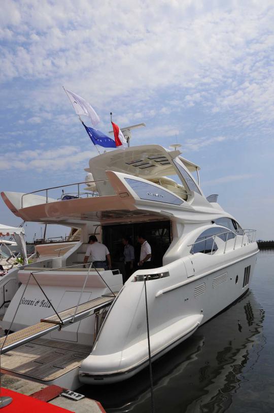 15 Kapal mewah kelas dunia berlabuh di Pelabuhan Sunda Kelapa