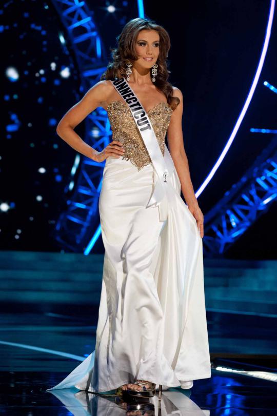 Daya tarik para wanita di malam Miss USA 2013