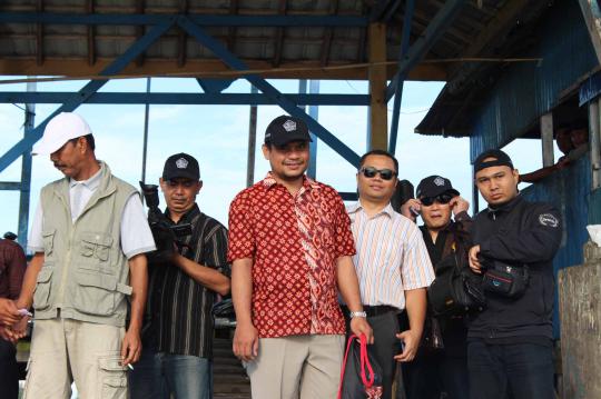 Pegawai pajak Batulicin, seberangi laut sambangi Wajib Pajak