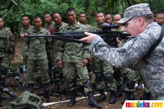 Foto : Kostrad dan tentara AS latihan perang bersama di 