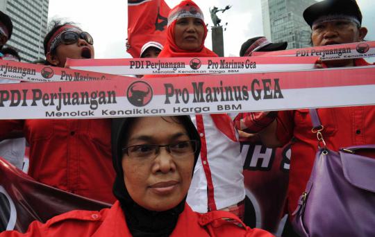 Ratusan kader PDIP gelar long march tolak kenaikan BBM