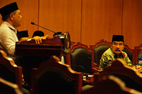 Muchtar Pakpahan bersaksi di MK, Jusuf Kalla batal hadir