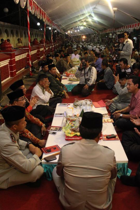 Tumpeng sepanjang 2 Km warnai Haul Bung Karno