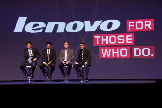 Lenovo luncurkan smartphone berotak Intel