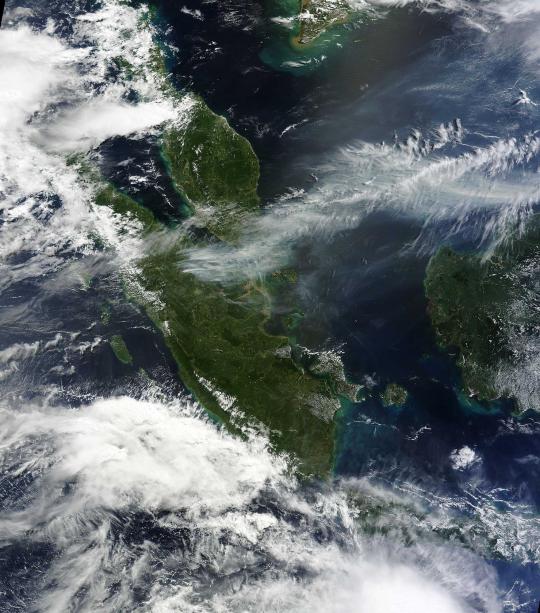 Pantauan sebaran asap Riau dari satelit NASA