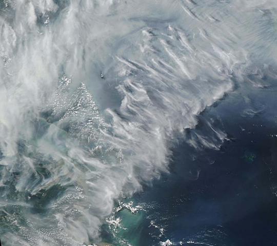 Pantauan sebaran asap Riau dari satelit NASA