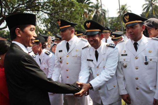 Jokowi pecahkan rekor MURI melantik 415 pejabat dalam sehari