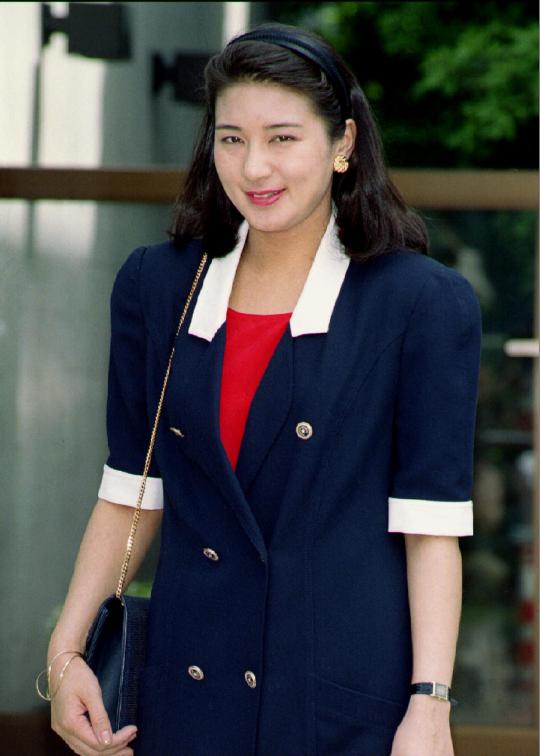 10 Putri kerajaan paling cantik sejagat
