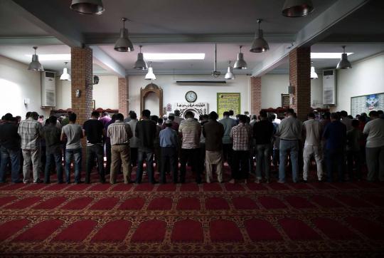 Meratapi kisah perjuangan umat Islam di 'Negeri Para Dewa'