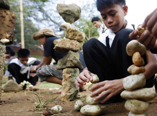 Meresapi keindahan nilai seni keseimbangan batu