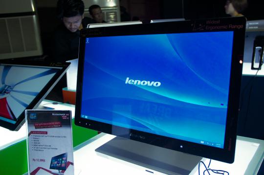 Lenovo luncurkan seri notebook dan desktop layar sentuh