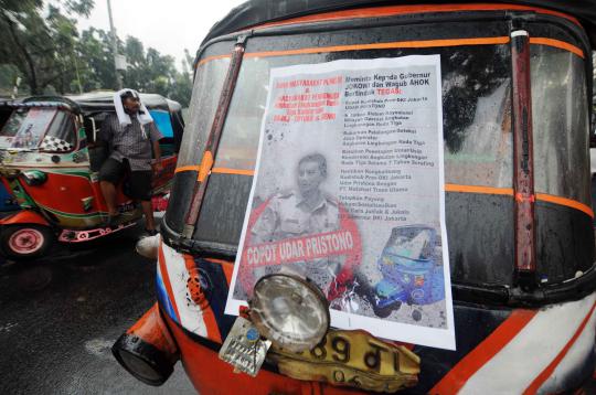 Puluhan sopir bajaj minta Jokowi pecat Kadishub Udar Pristono