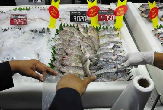 Dinas Kelautan & Pertanian temukan ikan berformalin di Carrefour