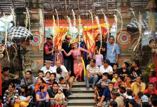 Mengenal Joged Bumbung, tarian tradisional pemikat kaum pria