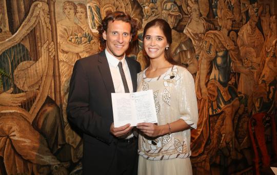 Kebahagiaan Diego Forlan lepas masa lajang bersama Paz Cardoso