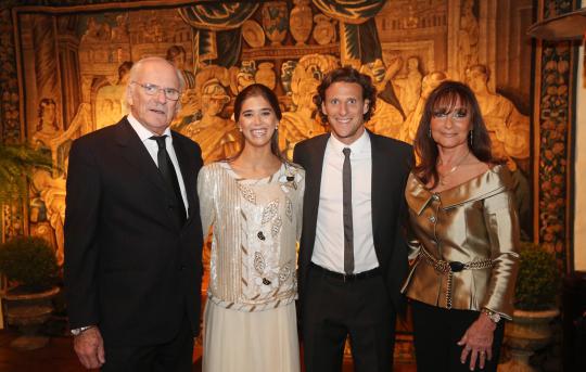 Kebahagiaan Diego Forlan lepas masa lajang bersama Paz Cardoso