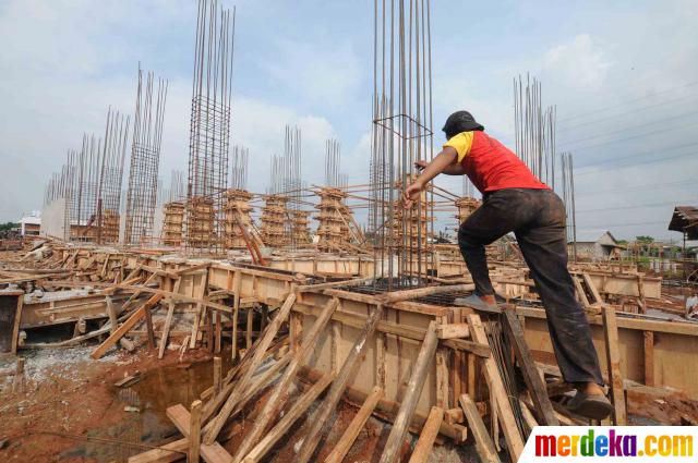 Foto : Aktivitas pembangunan konstruksi Rusunawa untuk 