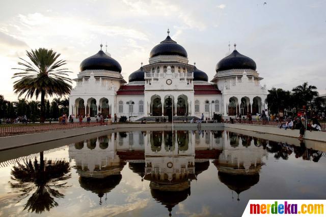 Foto : 14 Arsitektur Islam paling indah dan menakjubkan sejagat| merdeka.com