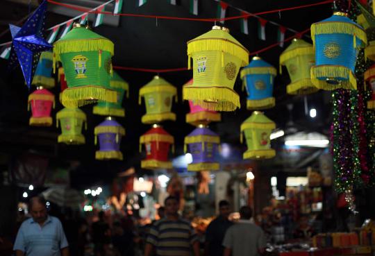 Kemeriahan umat Islam sambut malam 1 Ramadan di tanah Palestina