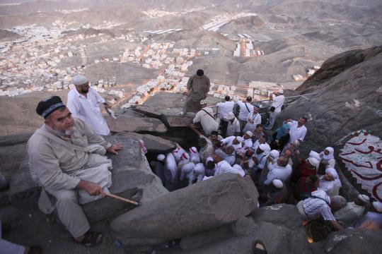 Kumandang doa dari Gua Hira di Jabal Nur