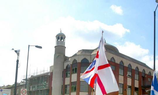 Masjid-masjid di Eropa dalam kesederhanaan