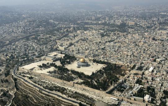 Pemandangan Masjidil Aqsa di Yerusalem dari udara