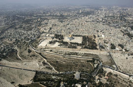 Pemandangan Masjidil Aqsa di Yerusalem dari udara