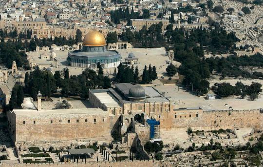 Pemandangan Masjidil Aqsa di Yerusalem dari udara