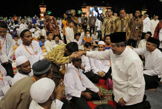 Presiden SBY buka puasa bersama 5.000 anak yatim di JCC