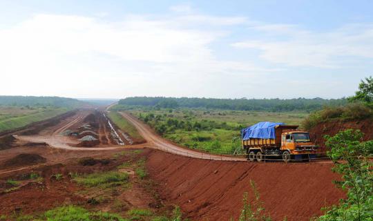 Proyek Tol Cikopo-Palimanan akan rampung 2015