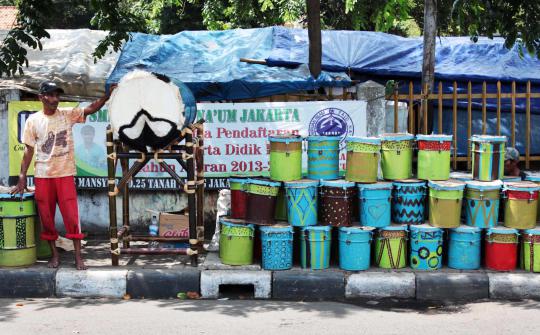 Pedagang bedug mulai menjamur di Pasar Tanah Abang