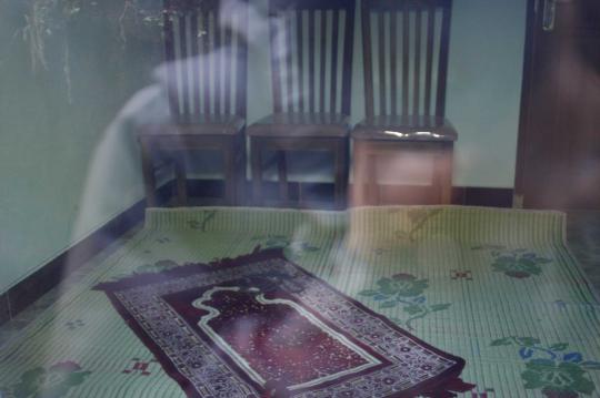 Mengintip bagian dalam rumah dukun jagal Muhyaro