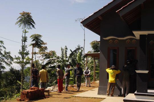 Mengintip bagian dalam rumah dukun jagal Muhyaro