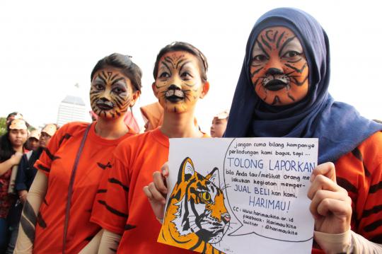 Puluhan anak-anak peringati Hari Harimau Sedunia di Monas