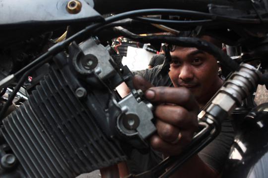 Jelang mudik, bengkel sepeda motor kebanjiran pelanggan