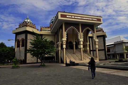 Masjid Agung Tegal, lokasi tepat melepas lelah saat mudik