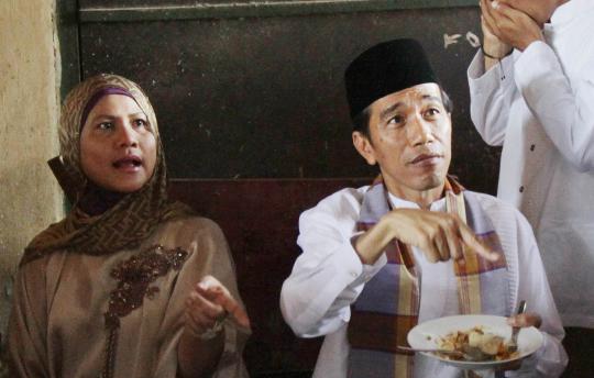 Lebaran hari pertama, Jokowi blusukan di Kampung Deret