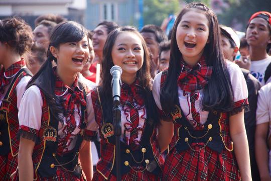 'Upacara bendera' bersama JKT48 (bagian 1)