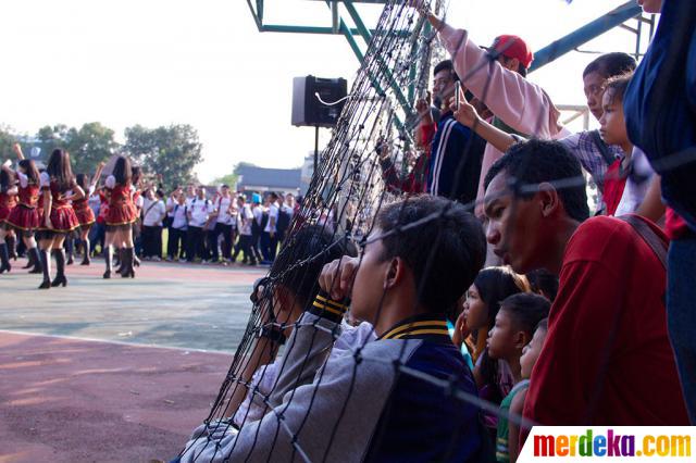 Foto : 'Upacara bendera' bersama JKT48 (bagian 2) merdeka.com