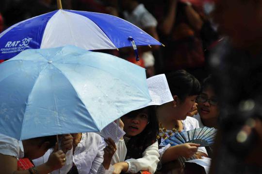 Peringati HUT RI, puluhan jemaat ibadah di depan Tugu Proklamasi