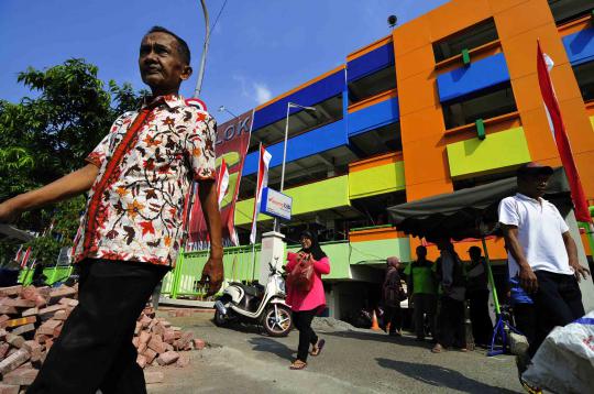 Kawasan Blok G Pasar Tanah Abang terus dipercantik