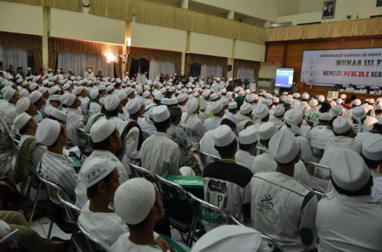 Suasana saat Munas III FPI di Asrama Haji Bekasi